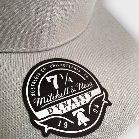 Mitchell & Ness Los Angeles Lakers 50th Anniversary Gray Fitted Hat 7 1/4 New - Picture 3 of 11